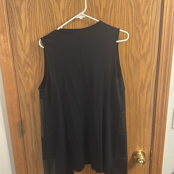 Chico’s long vest size one - Picture 4 of 6
